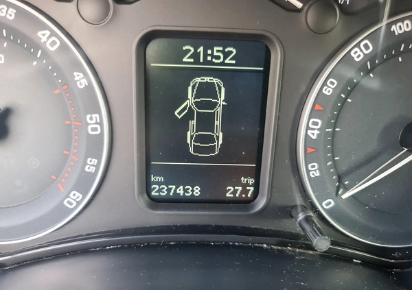 Skoda Octavia cena 17800 przebieg: 237500, rok produkcji 2008 z Kamienna Góra małe 254